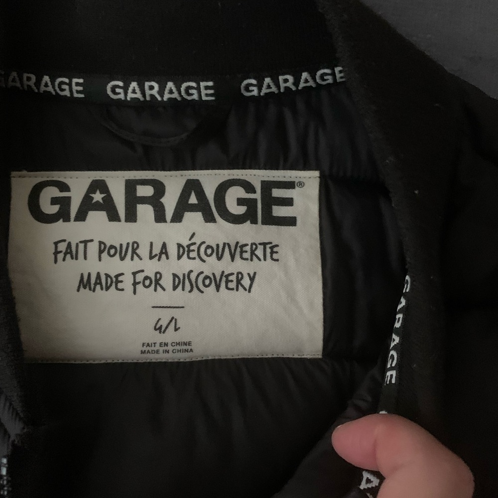 Garage bomber - Picture 2 of 3